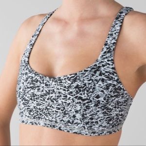 LULULEMON FREE TO BE H20 BRA/SWIM TOP